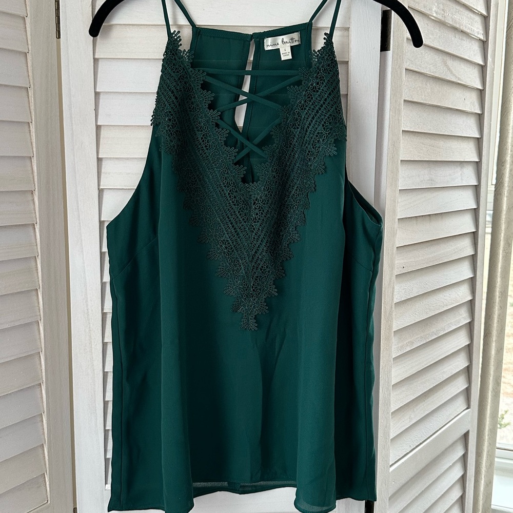 Nine Britton Lace-Trim Crisscross Cami Tank Top - Dark Green, Size L
